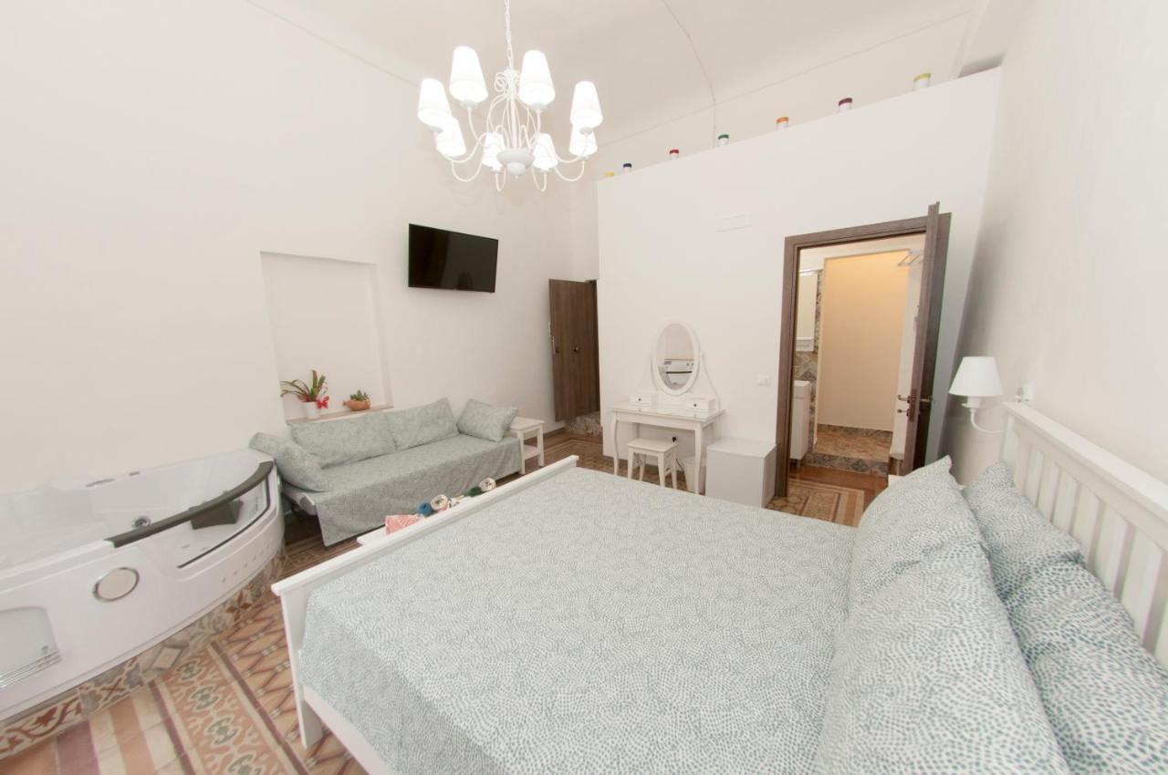 La Serva Padrona Taranto Luaran gambar