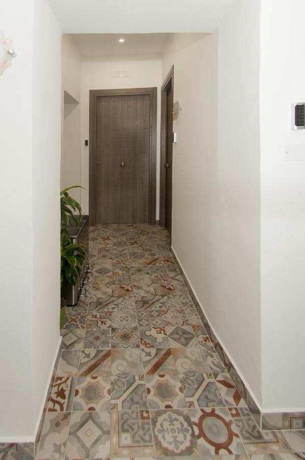 La Serva Padrona Taranto Luaran gambar